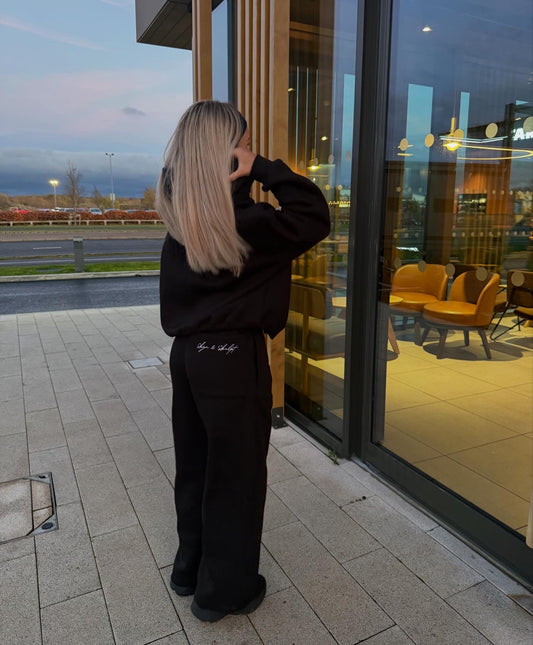 Signature ease - eclipse ✍️